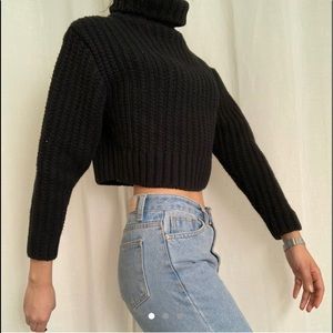 Cropped sweater